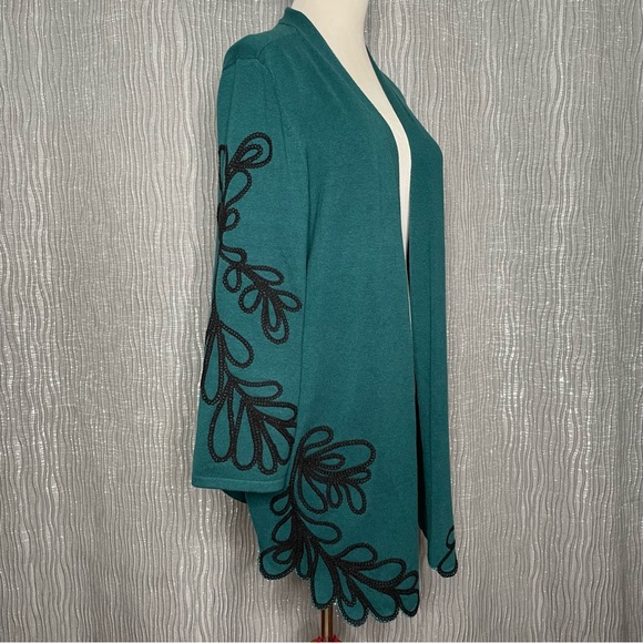 Chico’s embroidered open cardigan - Picture 1 of 8